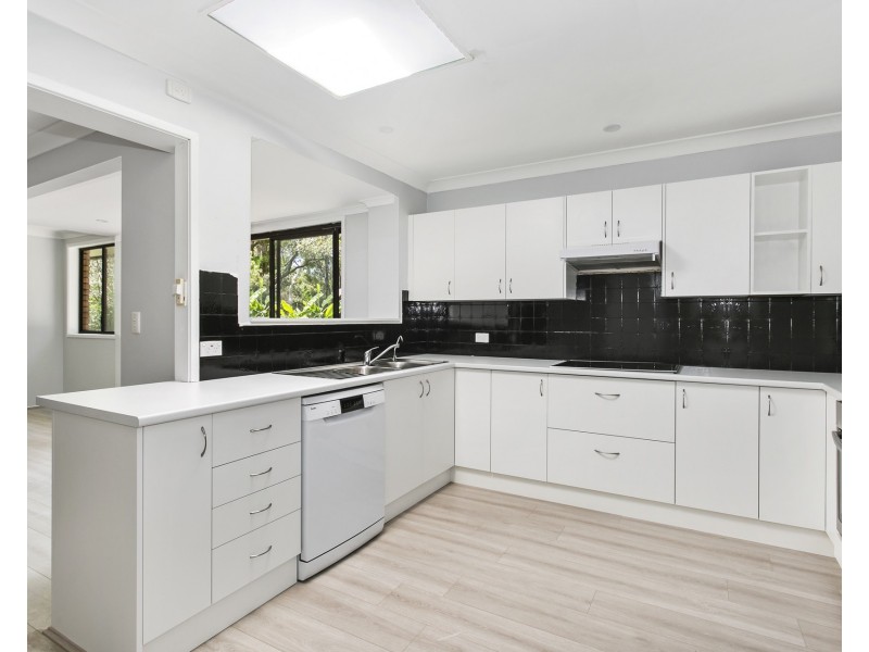 11a Berith Street, Wheeler Heights NSW 2097