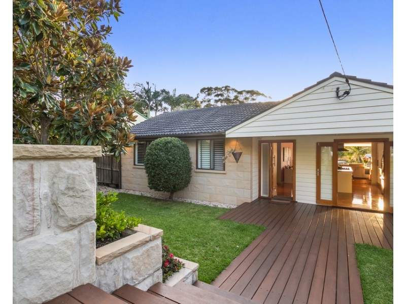 9 Ennerdale Crescent, Wheeler Heights NSW 2097