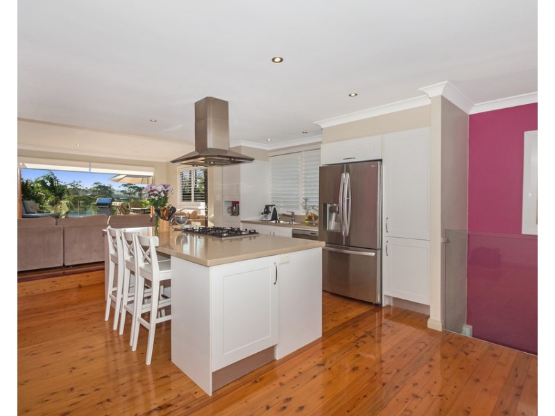 9 Ennerdale Crescent, Wheeler Heights NSW 2097