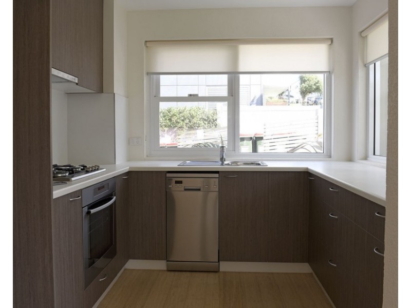 2/8 Queenscliff Road, Queenscliff NSW 2096