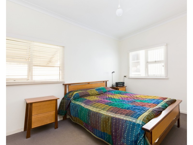 48 Surf Road, North Curl Curl NSW 2099