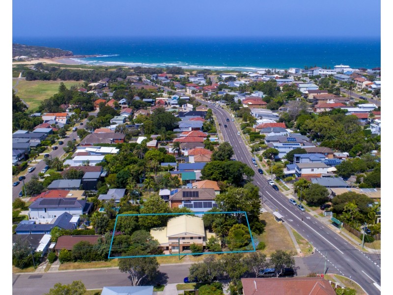 1 Adams Street, Curl Curl NSW 2096
