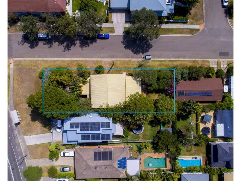 1 Adams Street, Curl Curl NSW 2096
