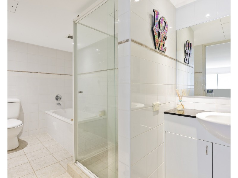 230/9-15 Central Avenue, Manly NSW 2095