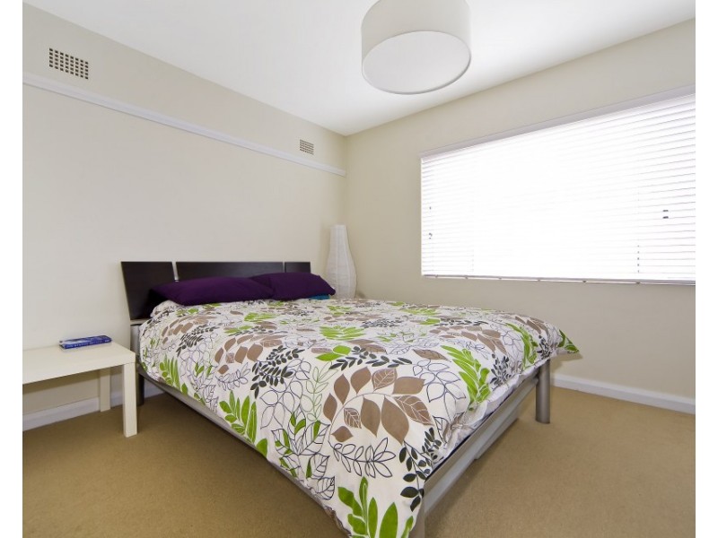 1/1A Mossgiel Street, Fairlight NSW 2094