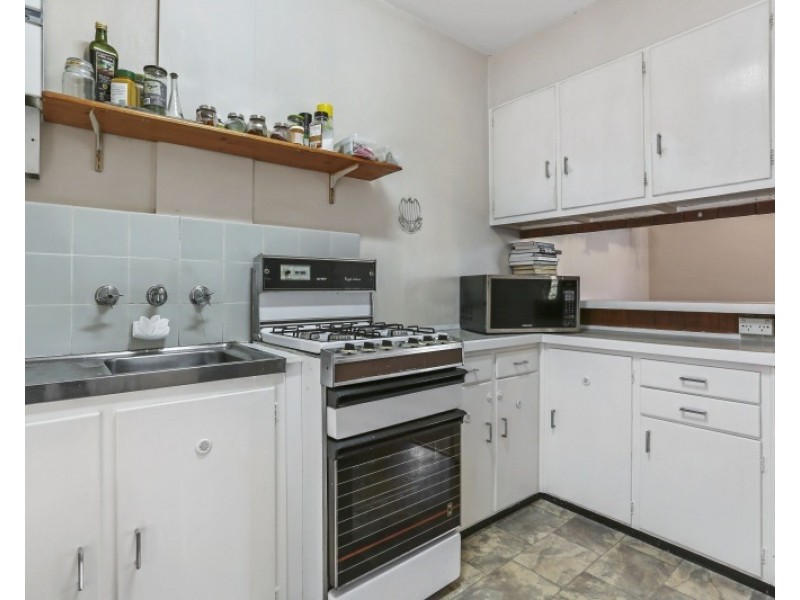 14/8 Campbell Parade, Manly Vale NSW 2093