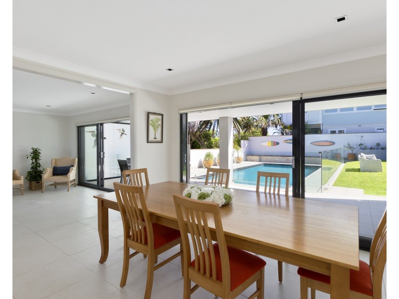 10 Hay Street, Collaroy NSW 2097