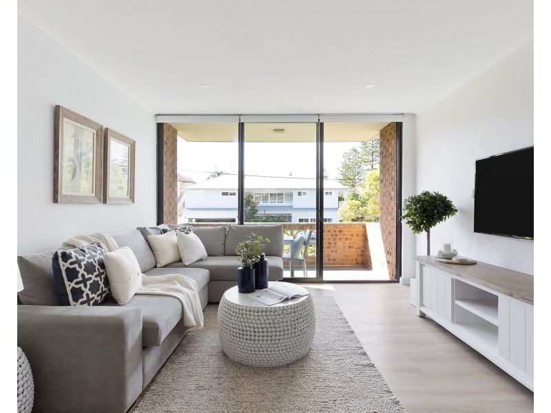 10/30-34 Kooloora Avenue, Freshwater NSW 2096