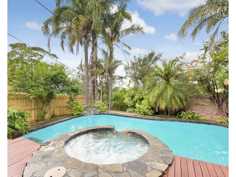 22 Warringah Road, Narraweena NSW 2099