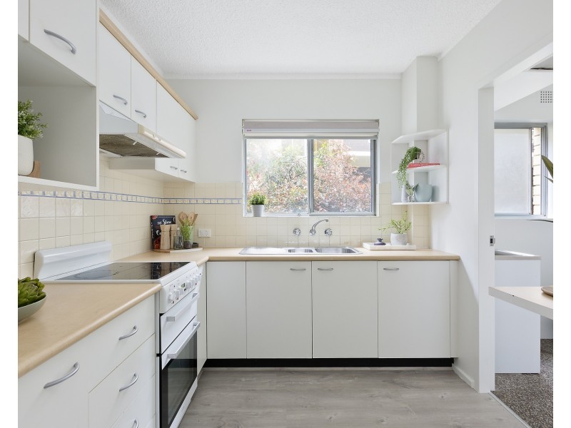 2/105 Queenscliff Road, Queenscliff NSW 2096