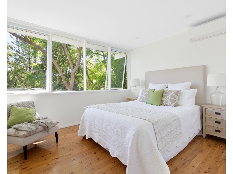 63 Towradgi Street, Narraweena NSW 2099