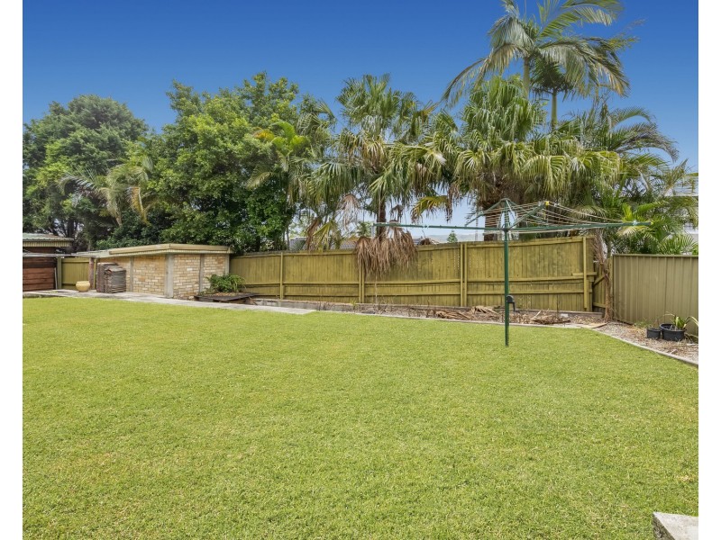 69a Alameda Way, Warriewood NSW 2102
