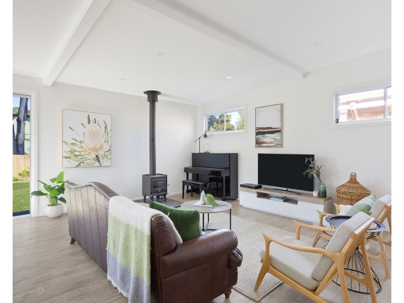 9 Penrith Avenue, Wheeler Heights NSW 2097