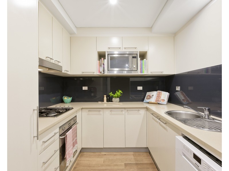 1/29-33 Waine Street, Freshwater NSW 2096