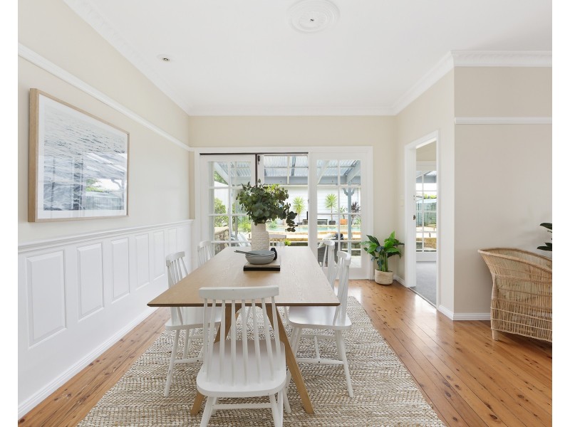 69 Griffin Road, North Curl Curl NSW 2099