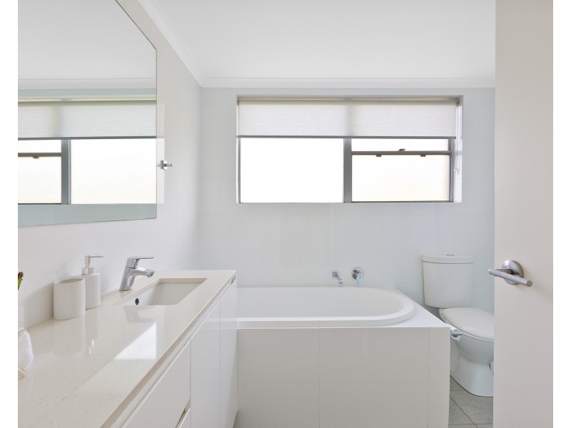 7/89 Oaks Avenue, Dee Why NSW 2099