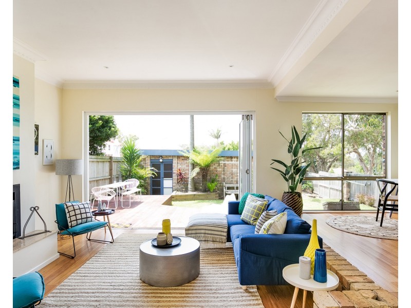 43 Wakehurst Parkway, Seaforth NSW 2092