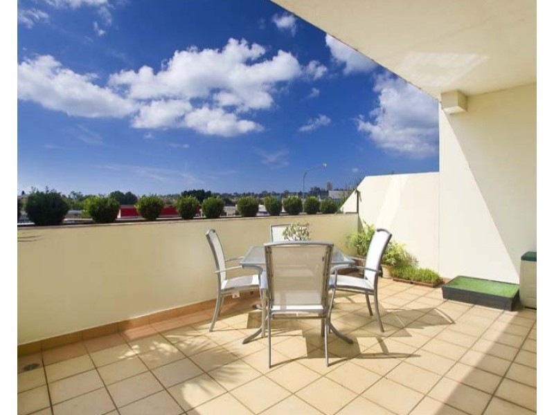 2/295 Condamine Street, Manly Vale NSW 2093