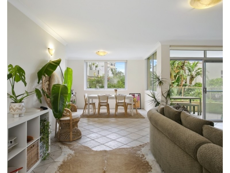 1B/28 Woods Parade, Fairlight NSW 2094