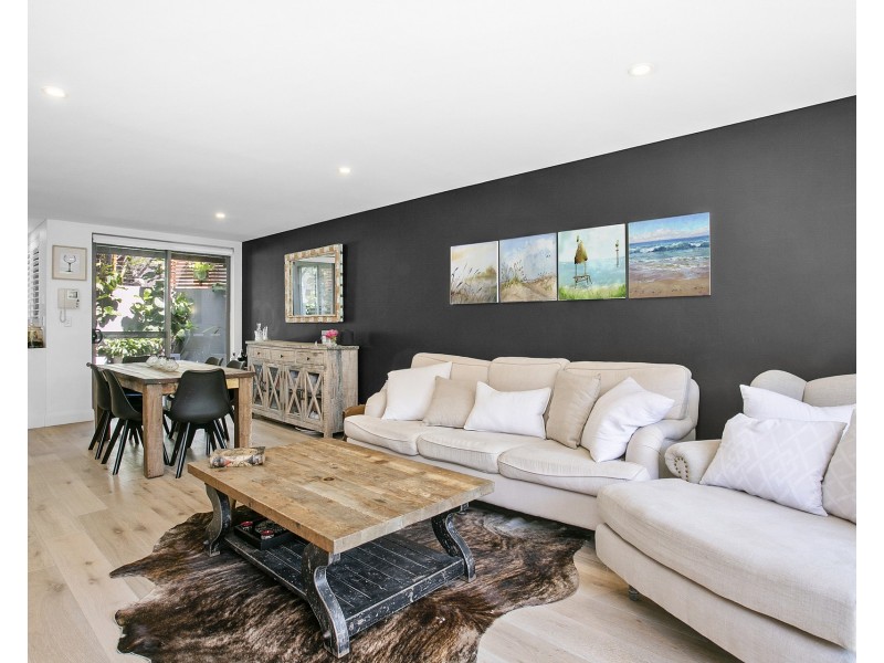 10/201-207 Sydney Road, Fairlight NSW 2094