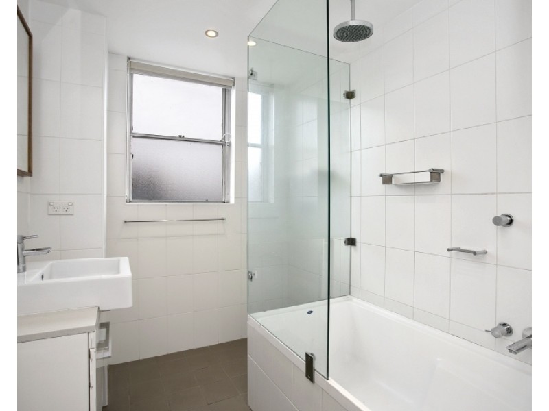 4/135A Griffiths Street, Balgowlah NSW 2093