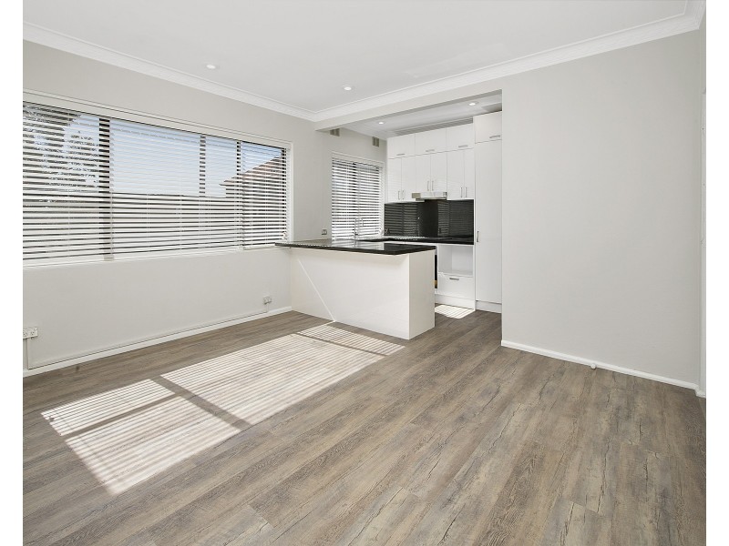 4/329 Sydney Road, Balgowlah NSW 2093