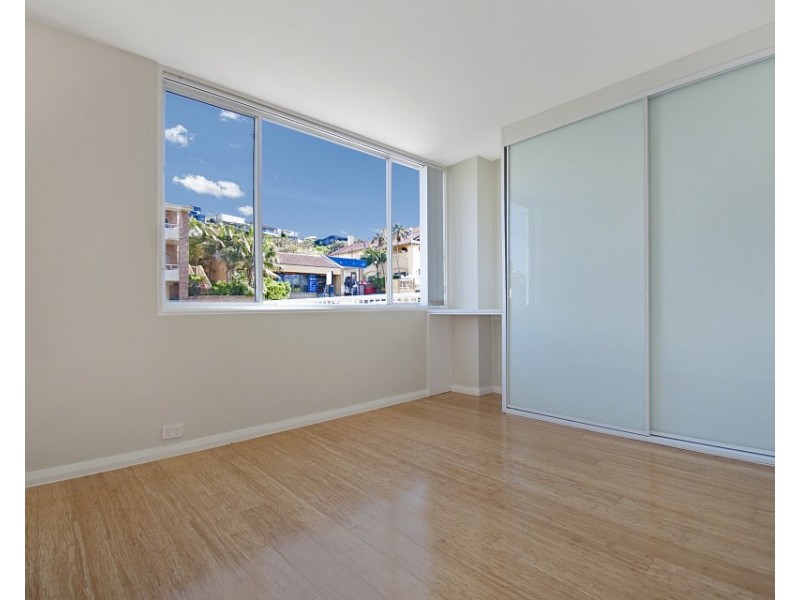 1/30 Moore Road, Freshwater NSW 2096