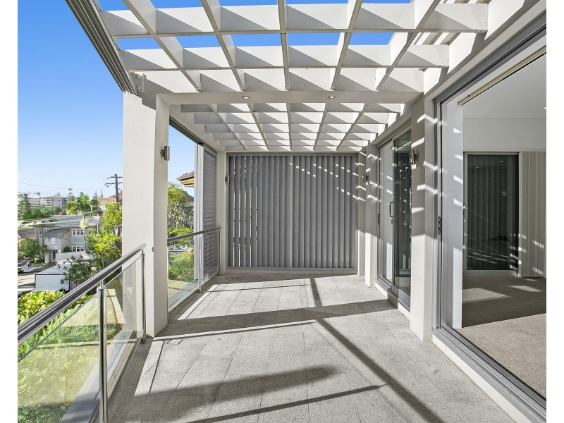 2/3 Cove Avenue, Manly NSW 2095