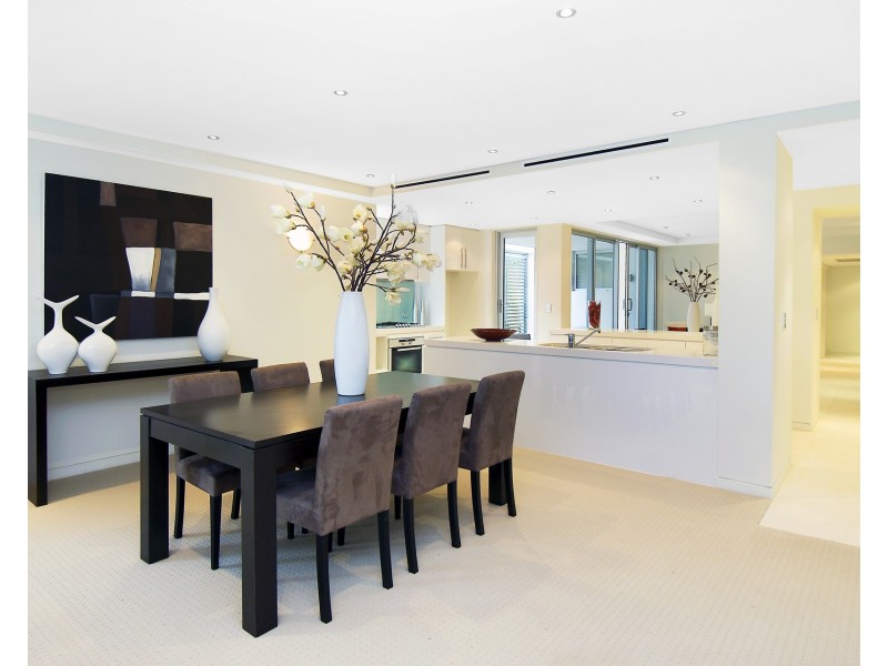 2/3 Cove Avenue, Manly NSW 2095