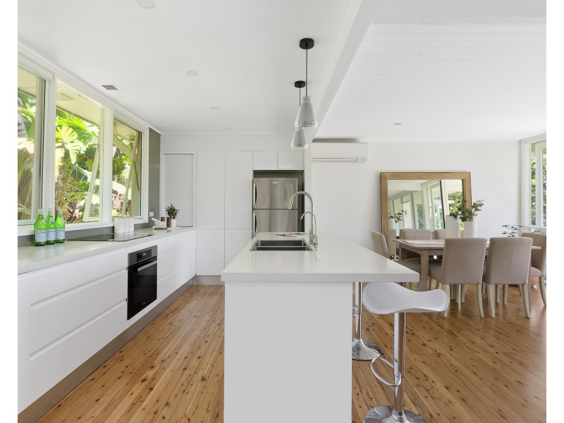 63 Towradgi Street, Narraweena NSW 2099