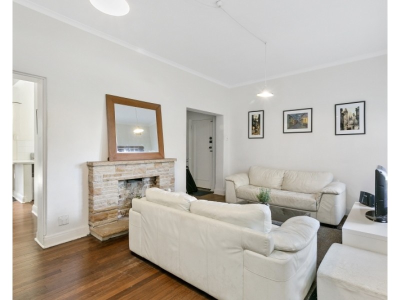 2/96 Lauderdale Avenue, Fairlight NSW 2094