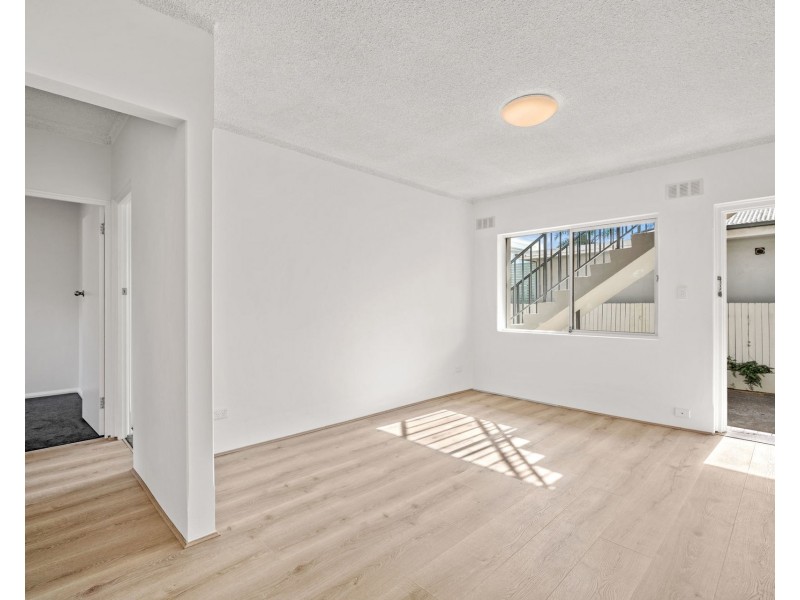 2/176 Ocean Street, Narrabeen NSW 2101