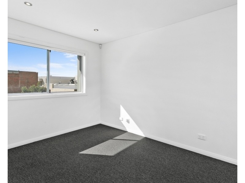 2/6-8 Lawrence Street, Freshwater NSW 2096