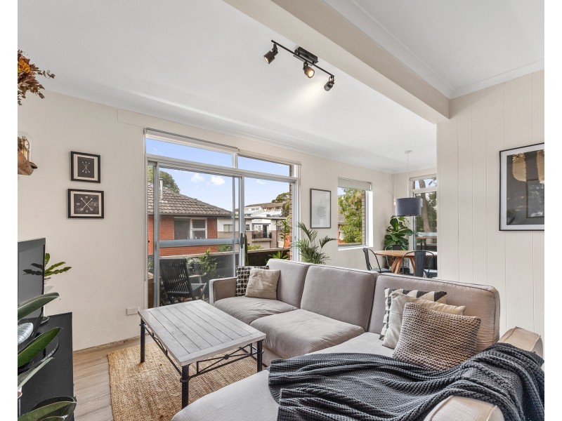 16 Regent Street, Dee Why NSW 2099