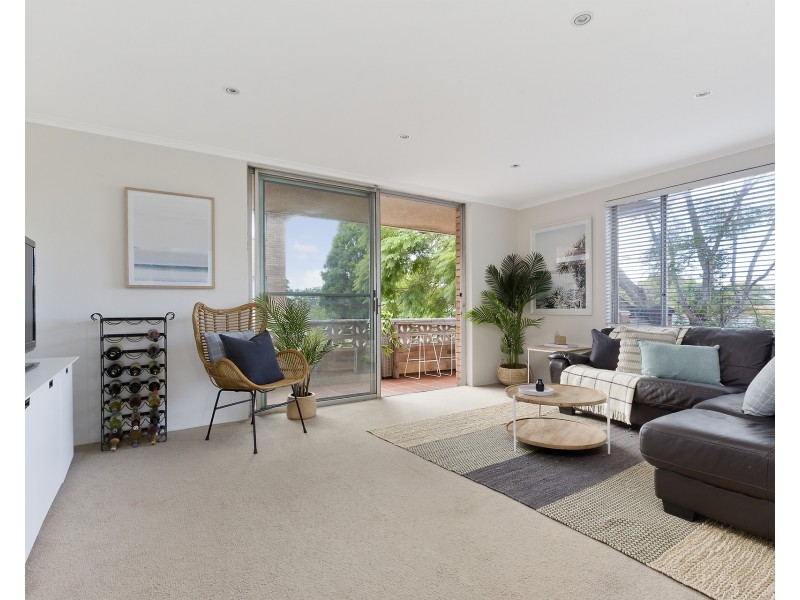 11/80 Wyadra Avenue, Freshwater NSW 2096