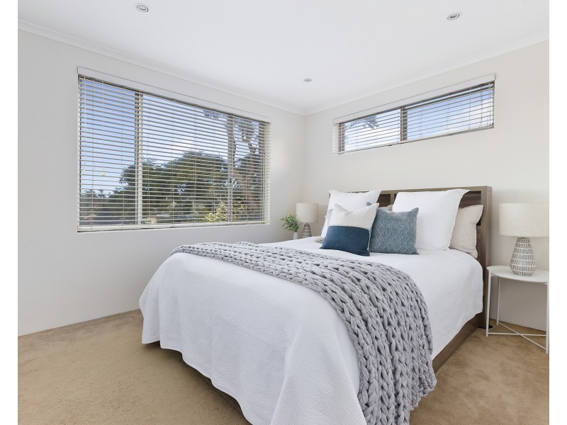 11/80 Wyadra Avenue, Freshwater NSW 2096