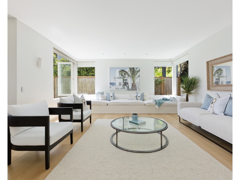 5 Peronne Avenue, Clontarf NSW 2093