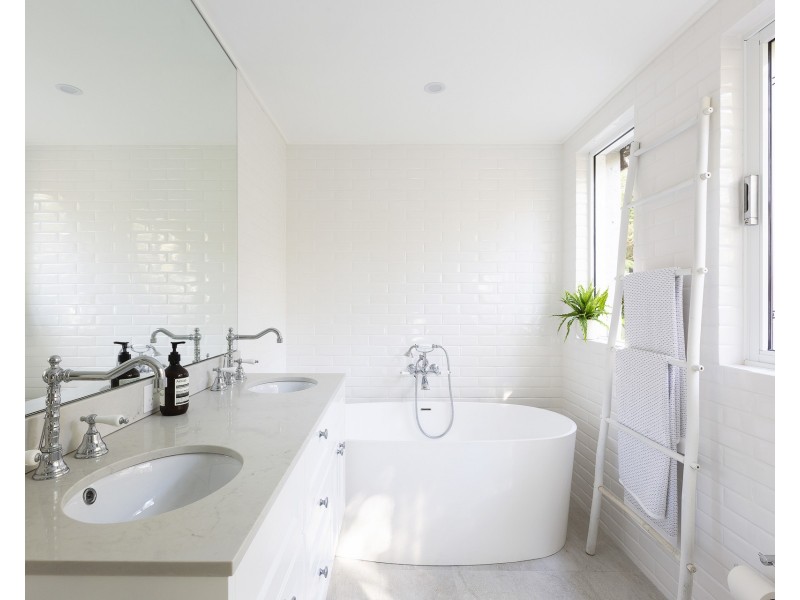 21 Gurney Crescent, Seaforth NSW 2092