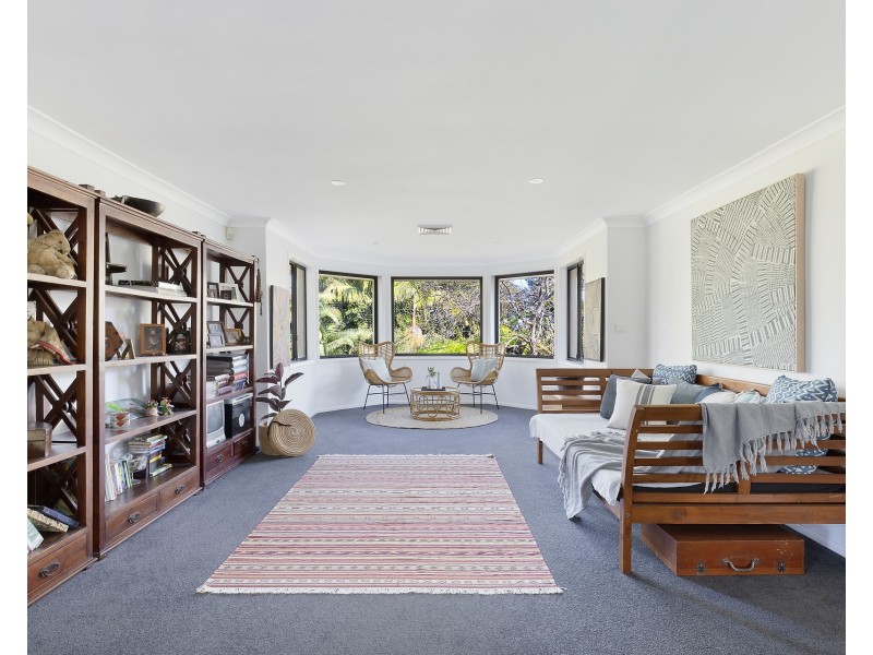 5 Cannons Parade, Forestville NSW 2087