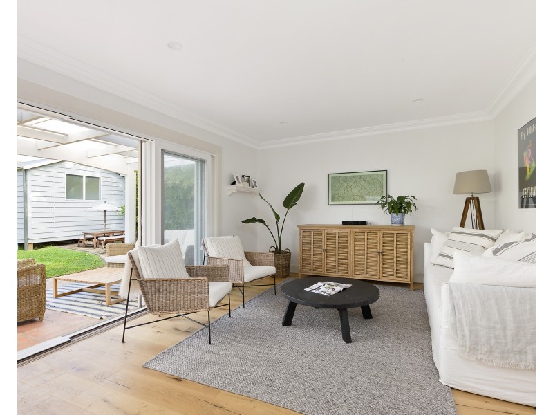 78 Wyadra Avenue, Freshwater NSW 2096