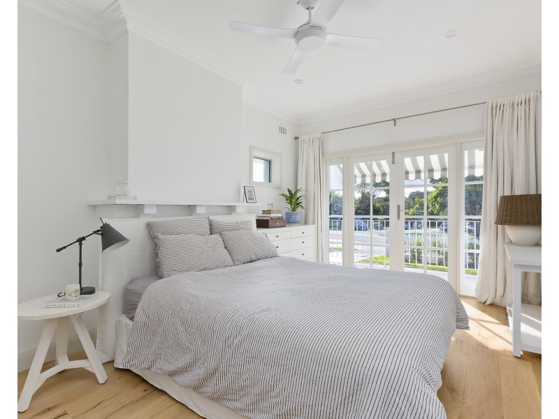 78 Wyadra Avenue, Freshwater NSW 2096