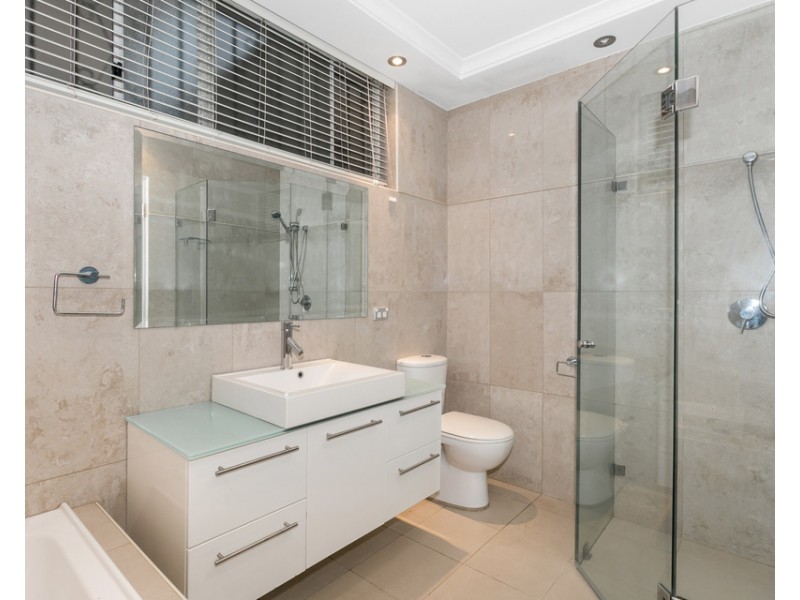 1D/10 Hilltop Crescent, Fairlight NSW 2094