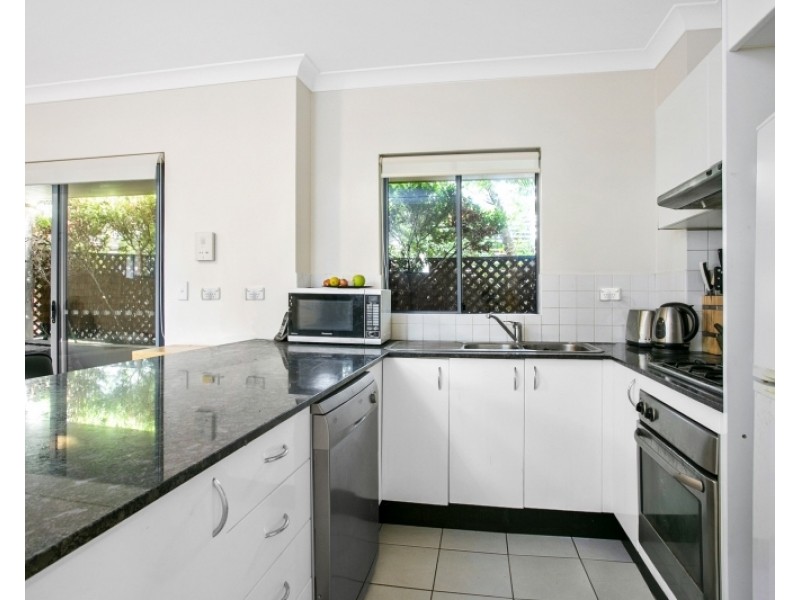 6/53-55 Campbell Parade, Manly Vale NSW 2093