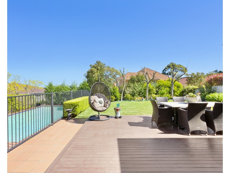 82 Lady Penrhyn Drive, Beacon Hill NSW 2100