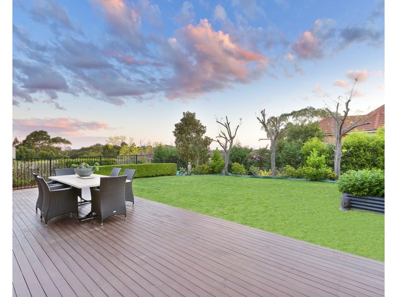 82 Lady Penrhyn Drive, Beacon Hill NSW 2100