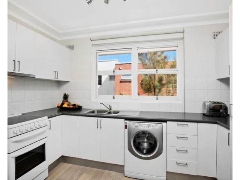 8/25 Dalley Street, Queenscliff NSW 2096