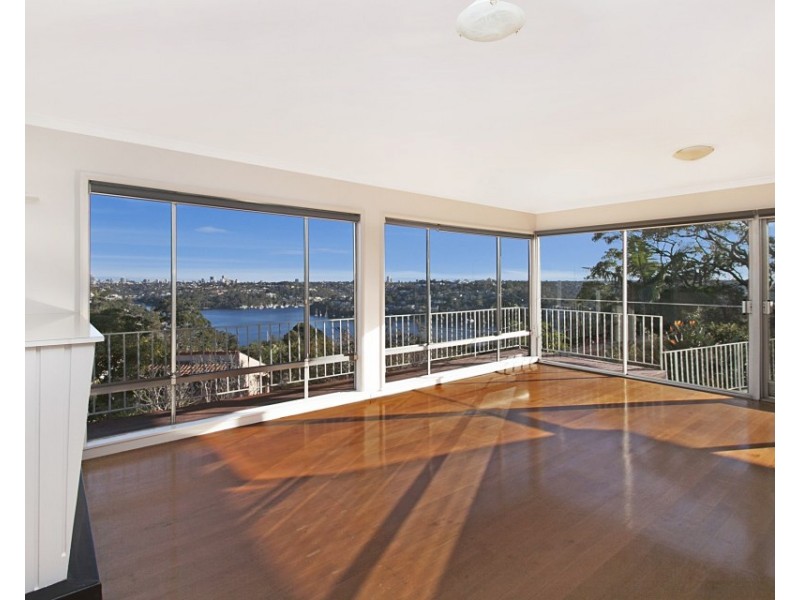 9 Gurney Crescent, Seaforth NSW 2092