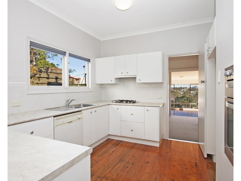 9 Gurney Crescent, Seaforth NSW 2092