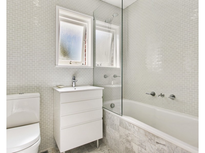 2/6 George Street, Manly NSW 2095