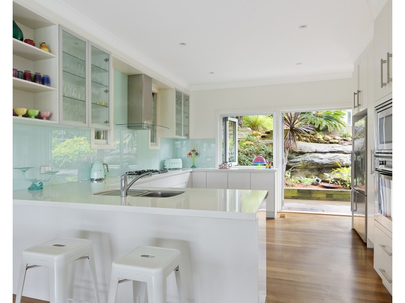 132 Wyadra Avenue, North Manly NSW 2100